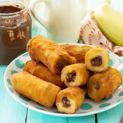 Банани с шоколад в хрупкава коричка