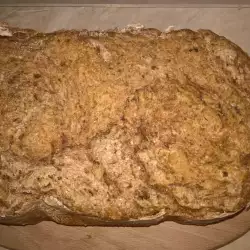 Лесен пълнозърнест хляб в хлебопекарна