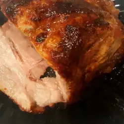 Печено свинско месо цяло парче