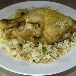 Ориз на фурна със зеленчуков бульон