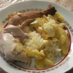 Картофи с ориз и пилешко