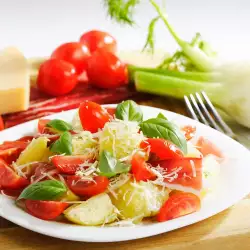 Френска салата с домати