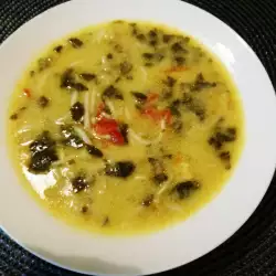 Пролетна супа със спанак, картофи и фиде