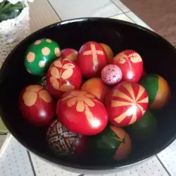 Великденски яйца с апликация