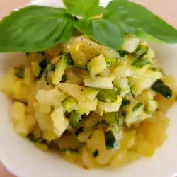 Картофена салата с тиквички
