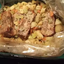 Картофи с месо и тиквички
