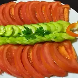 Веган салата с домати
