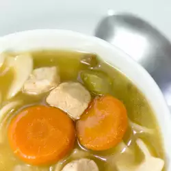 Супа със свински хапки и ротини