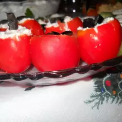 Пълнени доматки с магданоз