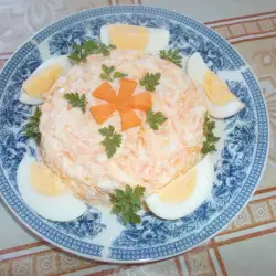 Майонезена салата с моркови и яйца