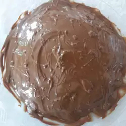 Шоколадова бисквитена торта