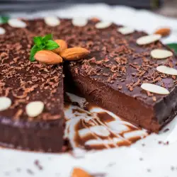 Здравословна шоколадова торта без брашно и захар