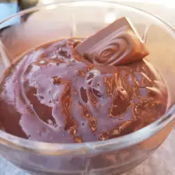 Шоколадов крем с прясно мляко