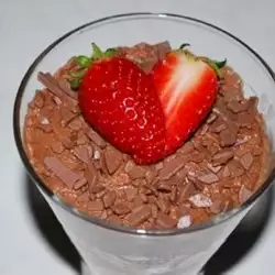 Шоколадов десерт с плодове
