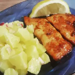 Пържена риба със соев сос