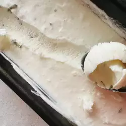 Сметанов сладолед с белтъци