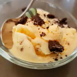 Истински домашен ванилов сладолед