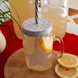 Концентриран сок от бъз и лимони