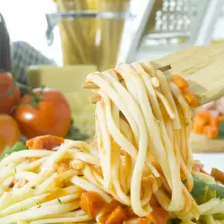 Спагети с чесън без месо