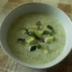 Студена супа от тиквички