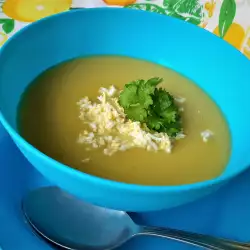 Лятна супа с лук