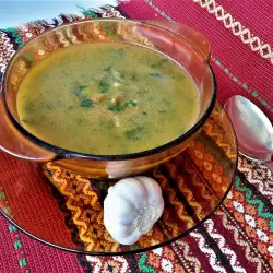 Вегетарианска супа с лапад