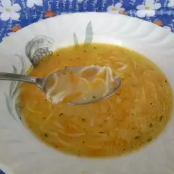 Икономична супа с морков
