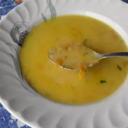 Зимна супа с настъргани картофи