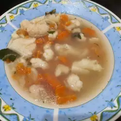 Супа с карфиол и пилешко