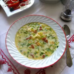 Зеленчукова супа с макарони и бекон
