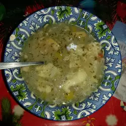 Селска супа със зелева чорба и месо