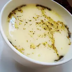Турска супа с кисело мляко