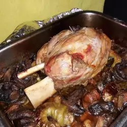 Свинско джоланче с печурки и зеленчуци