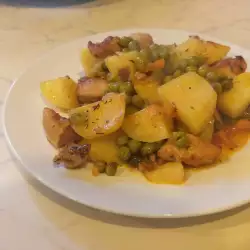 Свинско месо с грах и картофи на фурна