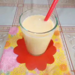 Тиквен млечен коктейл