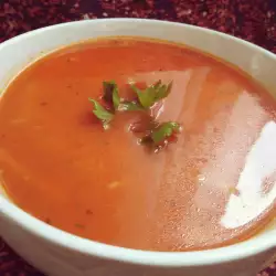 Доматена супа с пащърнак