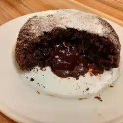 Веган шоколадов лава кейк