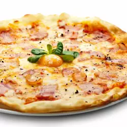 Пица по италиански с бекон