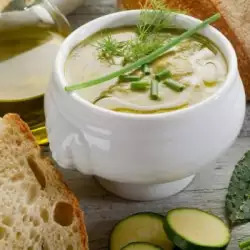 Крем супа от тиквички със сметана