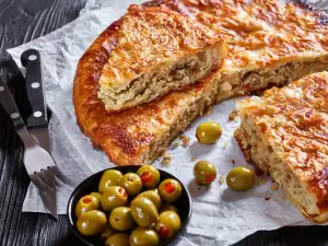 Домашна баница с кайма и готови кори