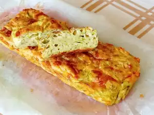 Гръцки кекс с тиквички и сирене