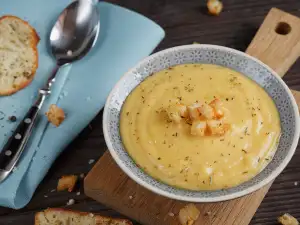 Крем супа от тиквички и карфиол