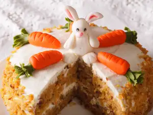 Великденска морковена торта със зайче