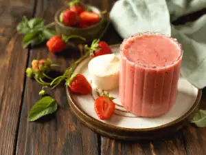 Ягодово фитнес смути за тонус и издръжливост