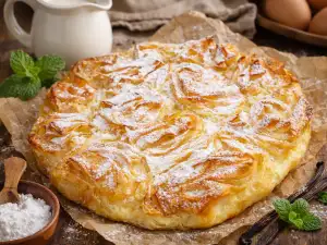 Млечна баница с готови кори