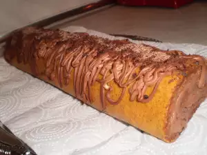 Тиквено руло с яйца и сметана