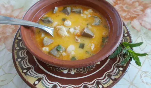 Агнешка супа с дреболийки и ориз