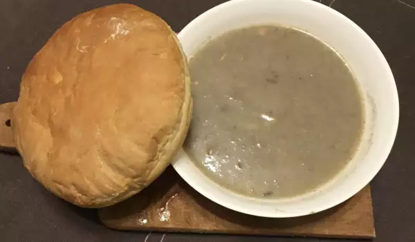 Експресна гъбена супа