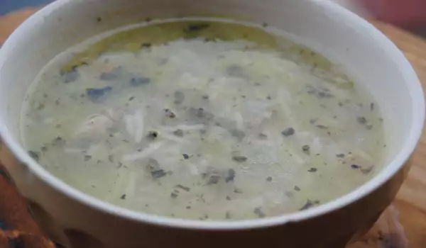 Бяла заешка супа