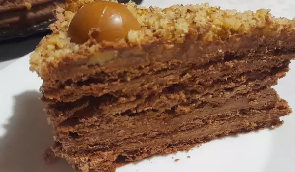 Шоколадова торта Медовик